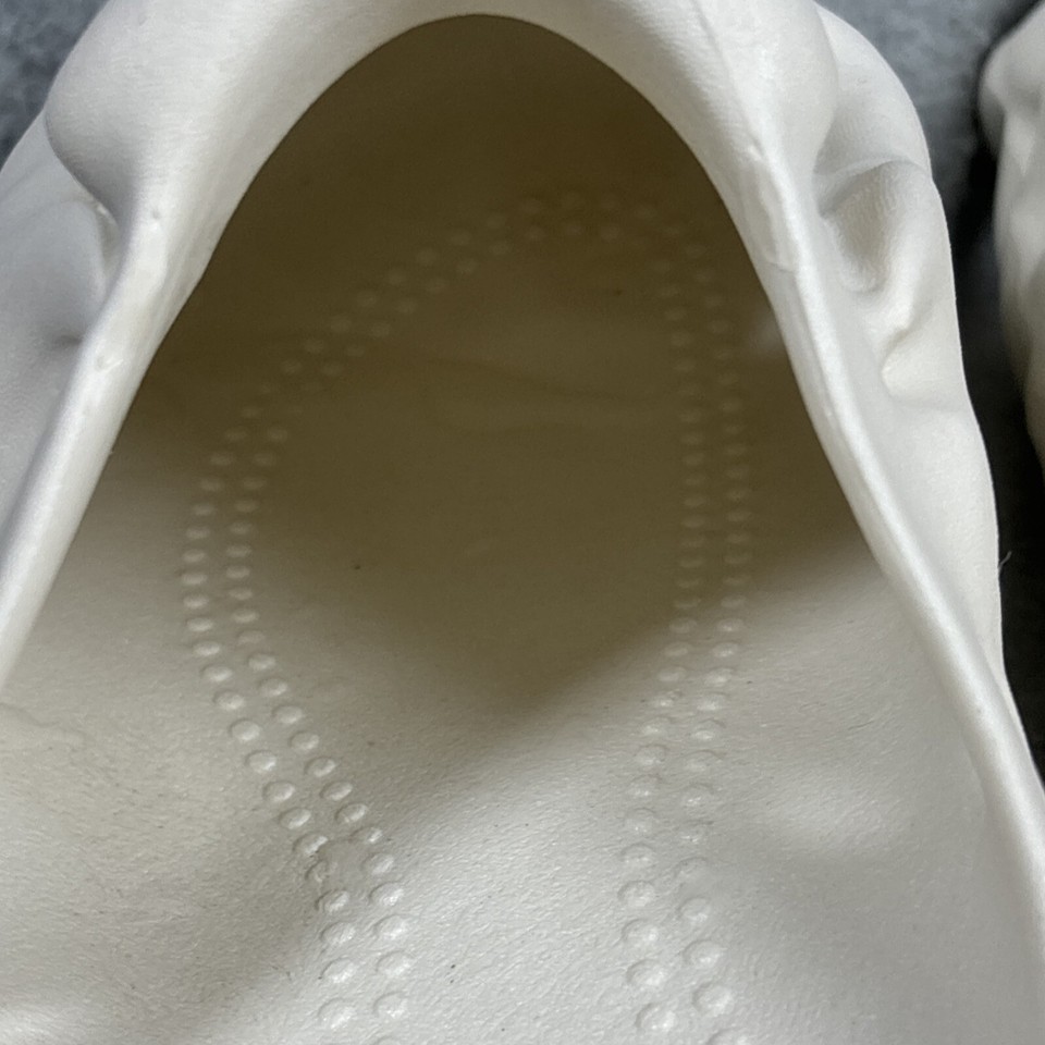 Kitowares Fossil X Jaguar Jag Foam Runner PreHistoric Bone Sneakers