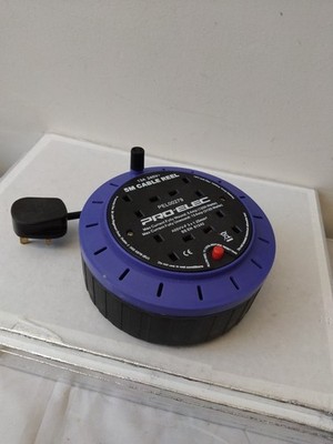 Verlängerungsrolle 5 Meter 13 Ampere Elektrokabel Steckdose Netzteil 4 Steckdosen