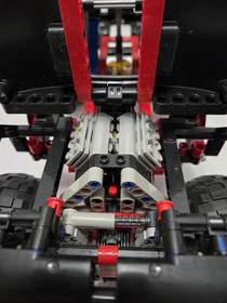 LEGO TECHNIC Extreme Cruiser Jeep 4 X 4 Set 8081