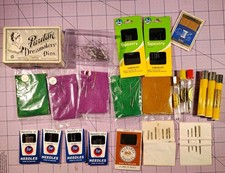 Lot Of Vintage Sewing Needles and Pins Embroidery Tapestry