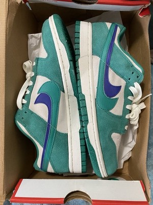 Nike Dunk Low SE Women's Size 9.5 Sail/Neptune Green-Lapis
