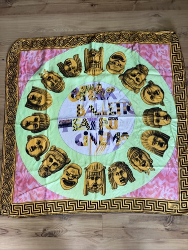 Gianni Versace Seidentuch 100%Twill Seide 87 cm x 87 cm carré Rolliert Bunt Vin