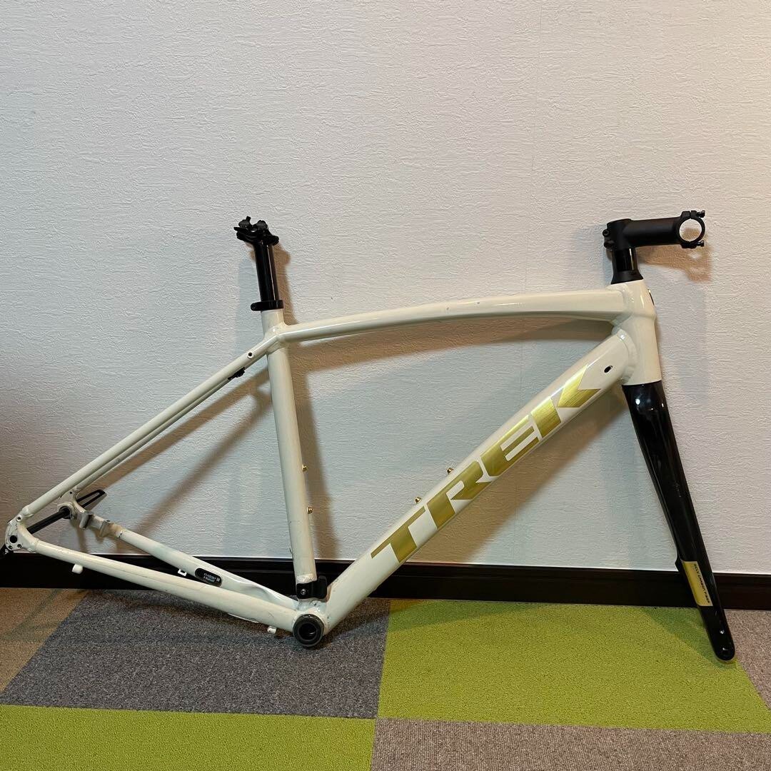 TREK Domane AL4 2022モデル　サイズ54 2022 Trek Domane AL 4 Disc – Specs, Comparisons, Reviews