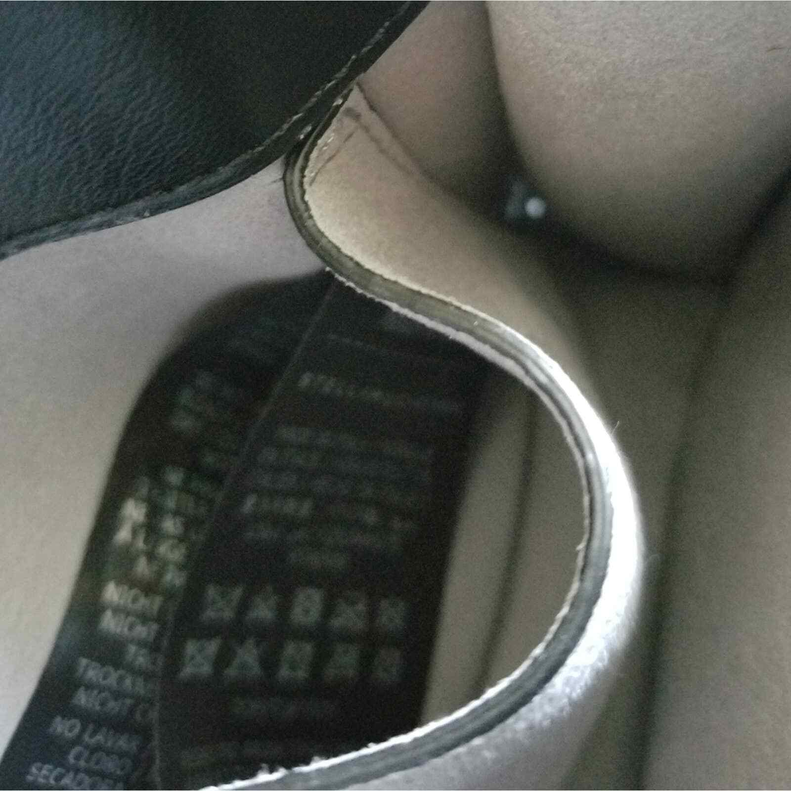 Picture 8 of 10