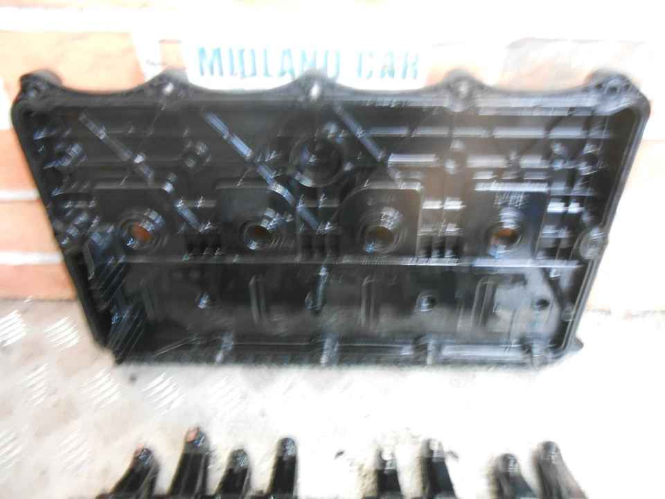 FORD MONDEO MK3 2005 2.0 TDCI 115BHP (HJBC) CAM SHAFT COVER & ROCKER SHAFTS - Image 4 of 4