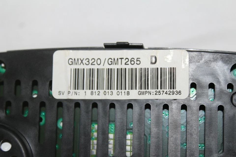 Medidores de painel de instrumentos velocímetro 2003 Cadillac CTS 123.237 milhas - Imagem 3 de 4