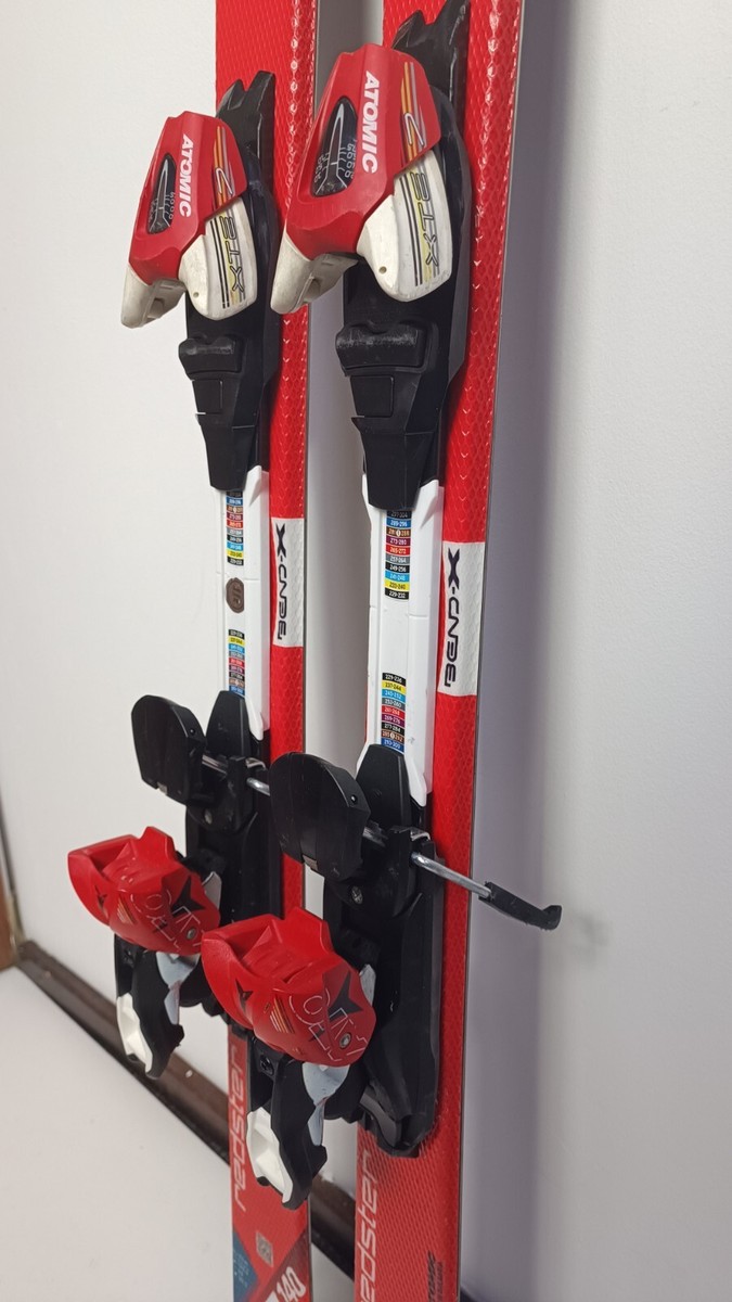 Atomic Redster XT 140cm Ski + Atomic 7.5 Bindings Winter Atomic Redster XT 140cm Ski + Atomic 7.5 Bindings Winter