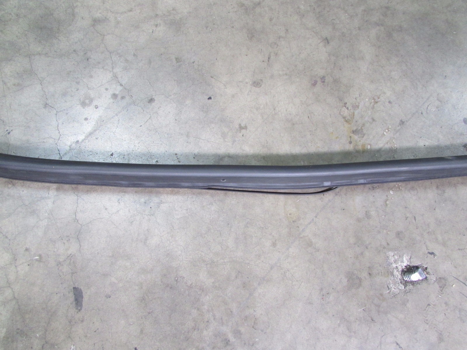 Ferrari California, RH Front Door Gasket, Used, P/N 69846500
