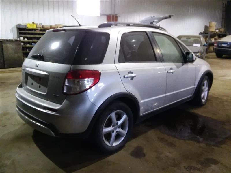 Fuel Tank Hatchback AWD Fits 07-08 SX4 1993670 - Image 4 of 4