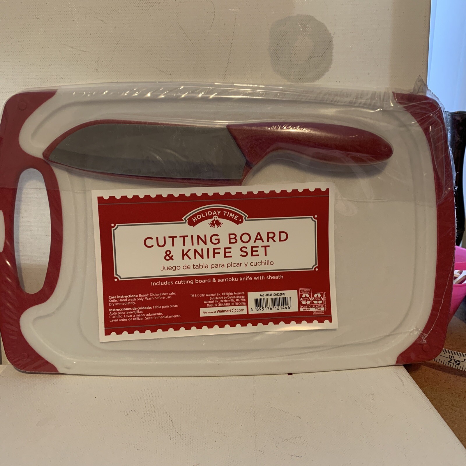 Cutting Board With Knife And 4 Piece Cheese Knife Set Red/ White NWT-image