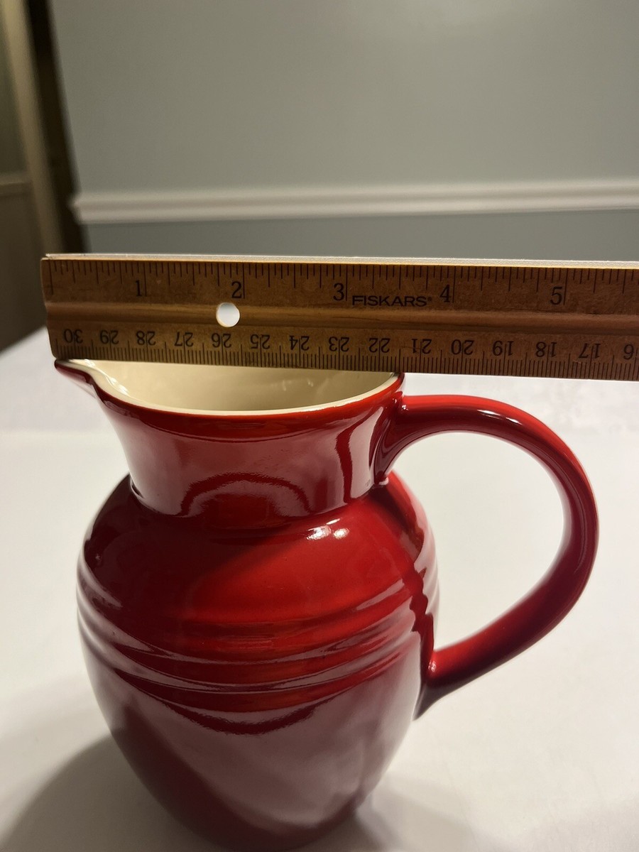 Le Creuset Stoneware Red Ombré 07L Pitcher Creamer | eBay