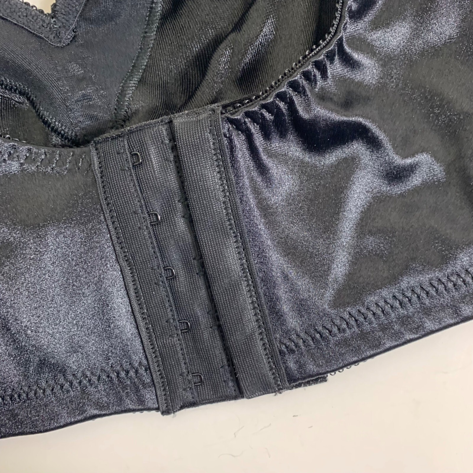 NEW Bali Double Support ComfortU Wireless FullFigure Bra Size 44D