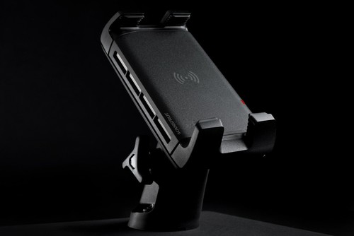 Cargador de teléfono inalámbrico impermeable Scanstrut ROKK Wireless Edge SC-CW-05F 10W - Imagen 11 de 12
