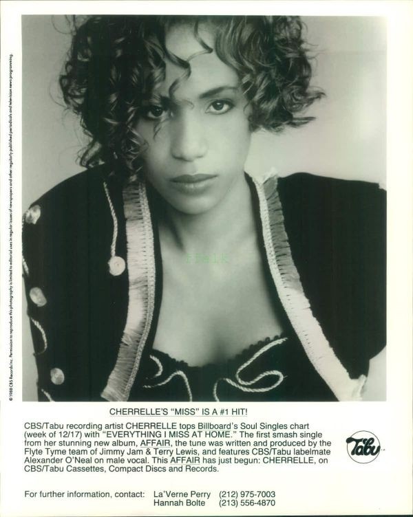 Press Photo: CHERRELLE 8x10 B&W 1988
