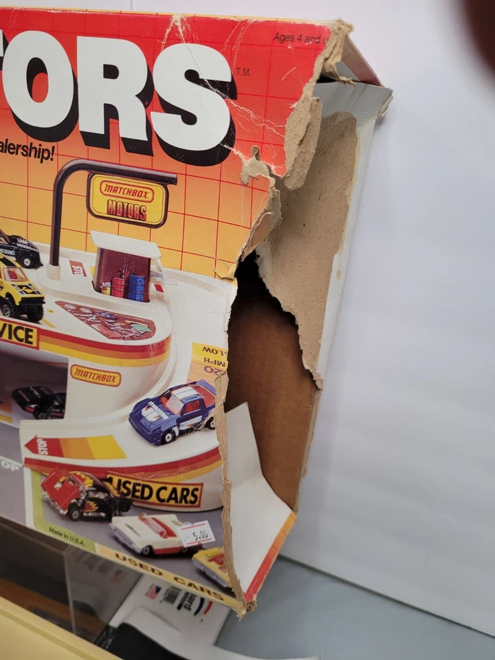 Matchbox "Motors" Just Like A Real Dealership Playset. Vintage. - Image 2 of 4