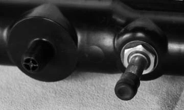 Radiador para 97-04 Mitsubishi Montero Sport 3.0/3.5L V6 fila única Foto 4 de 4