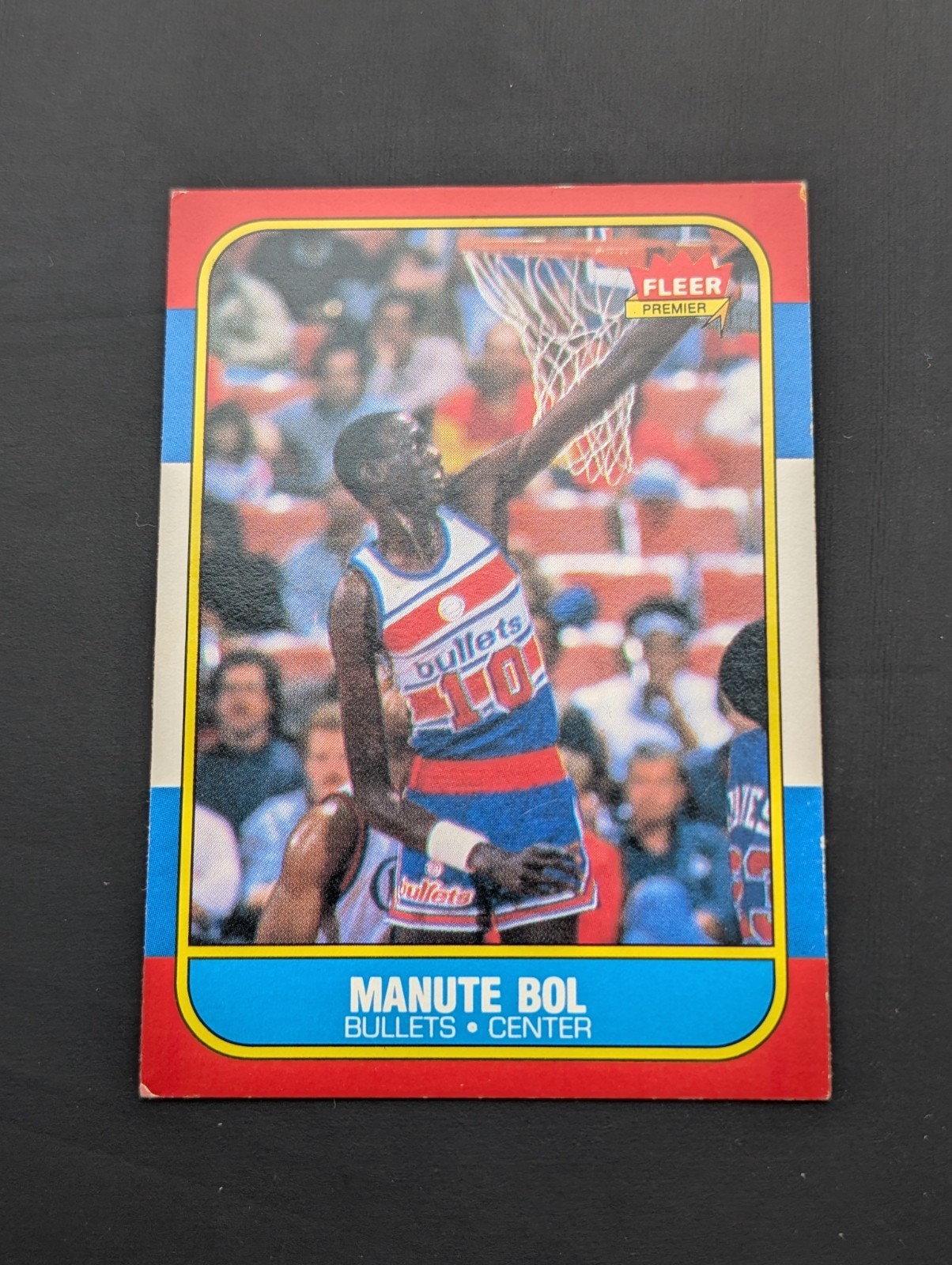 Manute Bol 1986-87 Fleer #12 Washington Bullets RC Rookie