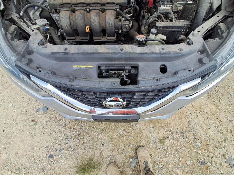 Maletero/portón trasero S sin alerón compatible con 16-19 Sentra 2683484 Foto 4 de 4