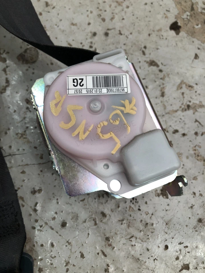 Cinturón seguridad trasero peugeot partner tipi 96700779xx ns lado izquierdo 2015 monovolumen s65 Foto 3 de 4