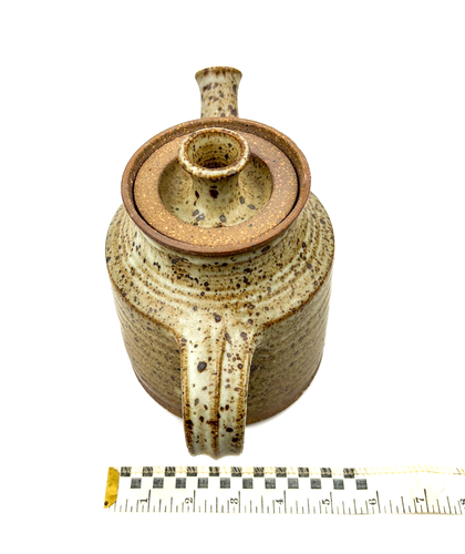 Vintage Handmade in USA Art/Studio Pottery Stoneware Teapot - Earth tone Speckle - Picture 15 of 15