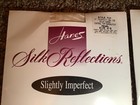 Lot of 2 - Hanes Silk Reflections control top pantyhose, color pearl, size: AB — photo 2