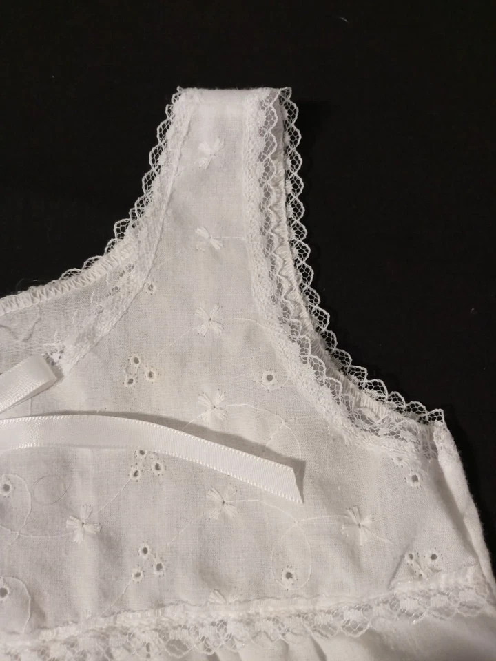 Vintage Su Majestad Blanco Slip con encaje y tela de ojales Niñas Talla 4 Foto 4 de 4