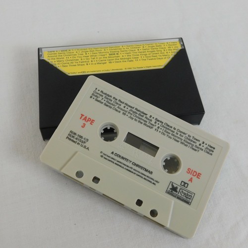 Set of 3 Readers Digest A Country Christmas Music Cassettes w Holder Compilation - Picture 8 of 8