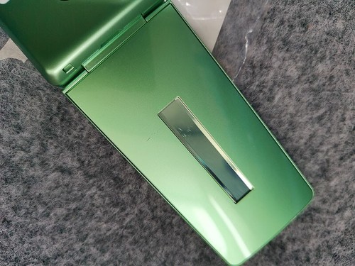 Very Good SHARP AQUOS Keitai 3 805SH (4G) Unlocked Flip Phone Single SIM JAPAN - 第 4/15 張圖片