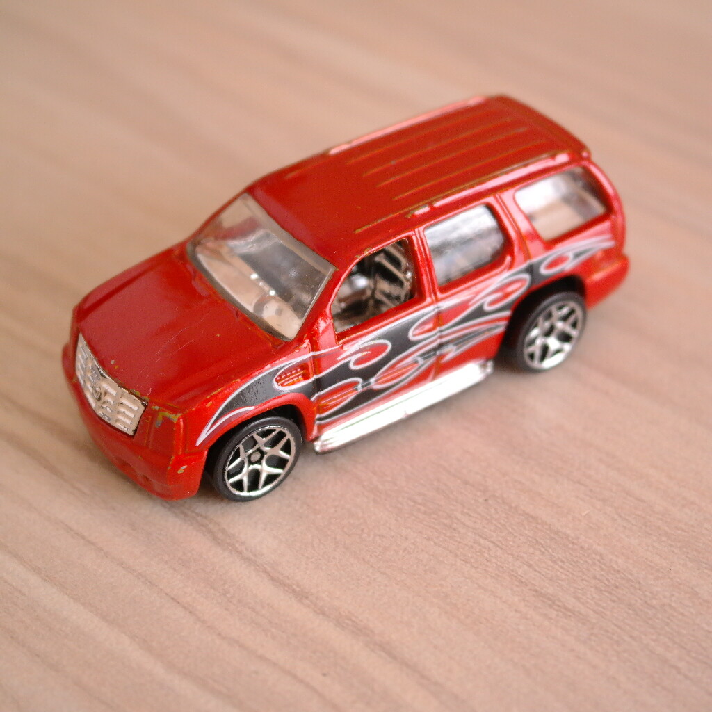 2009 CADILLAC ESCALADE '07 HOT WHEELS DIECAST CAR TOY | eBay