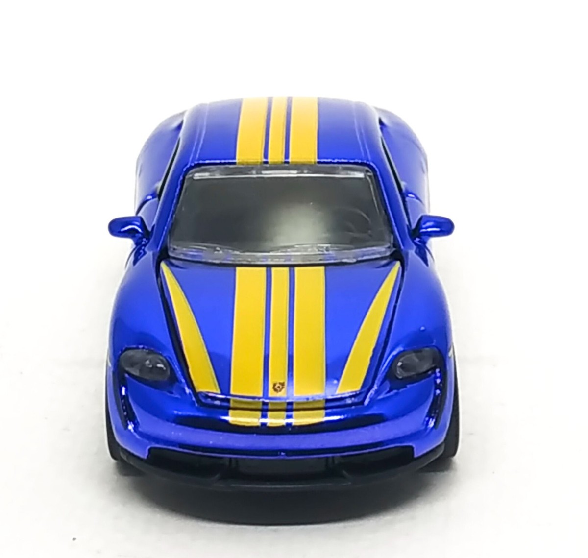 Majorette ポルシェ Taycan Turbo S & 917 $_57.JPG?set_id=880000500F