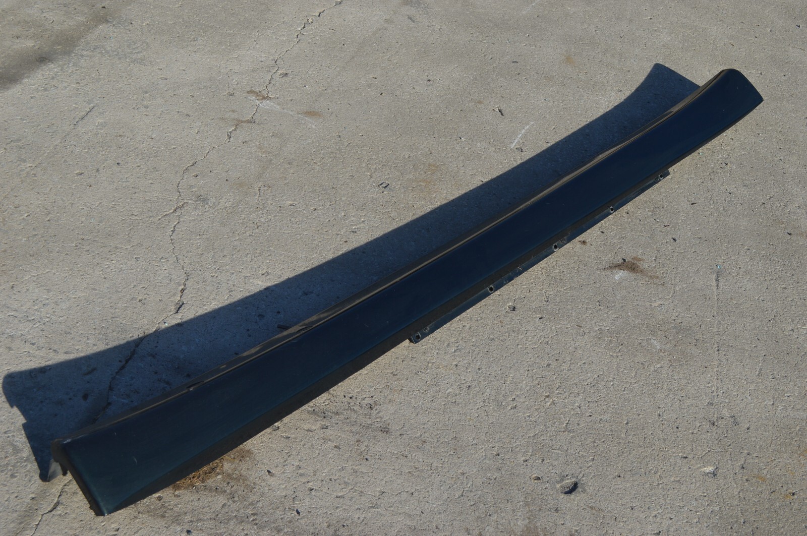 2004 M138 MASERATI COUPE GT LEFT DRIVER SIDE SKIRT ROCKER PANEL GREEN