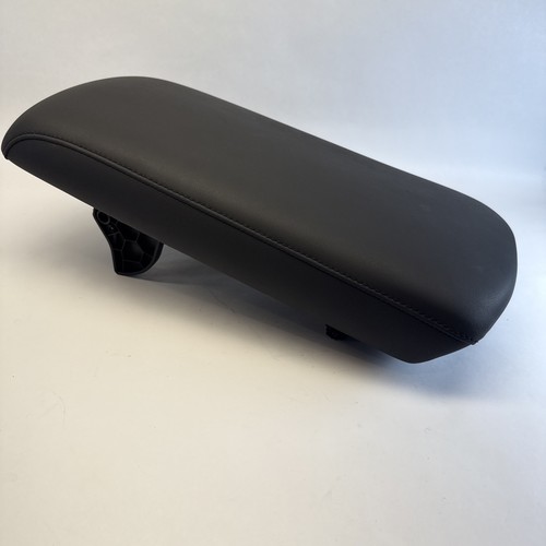 2019-2022 Mazda 3 Center Console Armrest OEM BDTS64420A02 - Picture 13 of 14