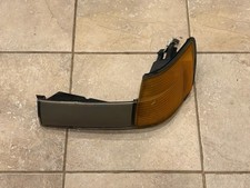 1986-1989 Toyota Celica Driver Left Side Turn Signal Corner Light Lens OEM Trim