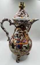 Chinese porcelain Teapot in Japanese Satsuma style hand painted figural scenes