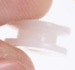 1PC White Plastic Gear 2mm, Used