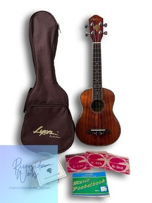 Lyon by Washburn Ukulele