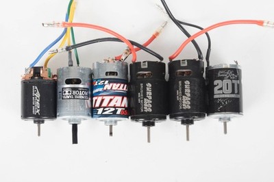 RC LOT 550 BRUSHED MOTOR CANS (USED UNTESTED) Apex, Titan, Tamiya, Surpass