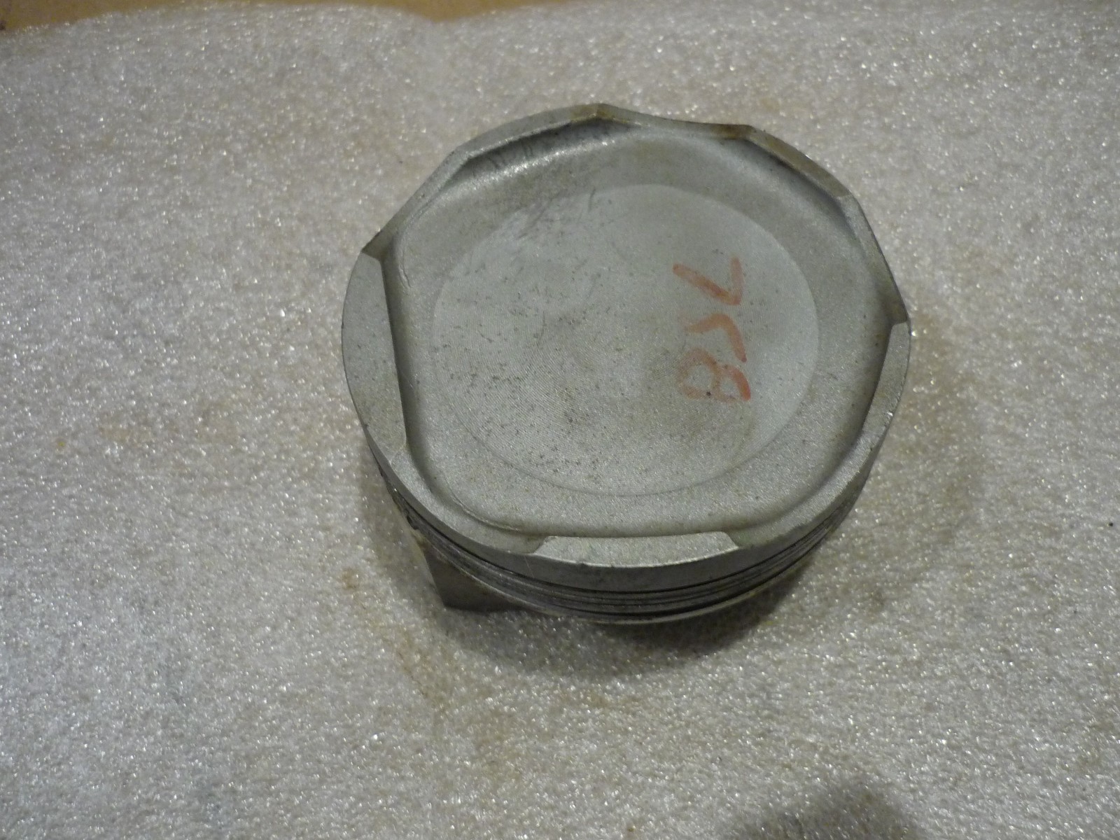 Ferrari 360 - Piston- P/N 179510