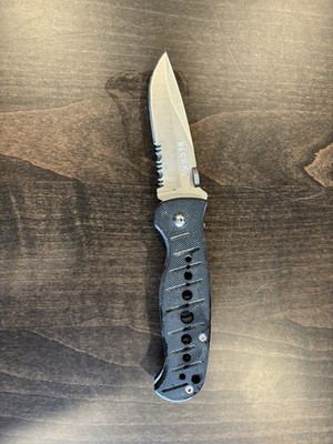 CRKT Crawford Falcon Folding Pocketknife Combination Edge Black Handle