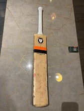 Newbery Master 100 SPS Cricket Bat SH Grade 1 English Willow