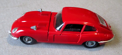 1969 CORGI TOYS JAGUAR E-TYPE 2+ 2 NO.335- 4.2- NEAR MINT VINTAGE