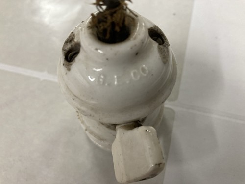 Interruttore presa lampadina mica porcellana GE Co vintage - Foto 3 di 4
