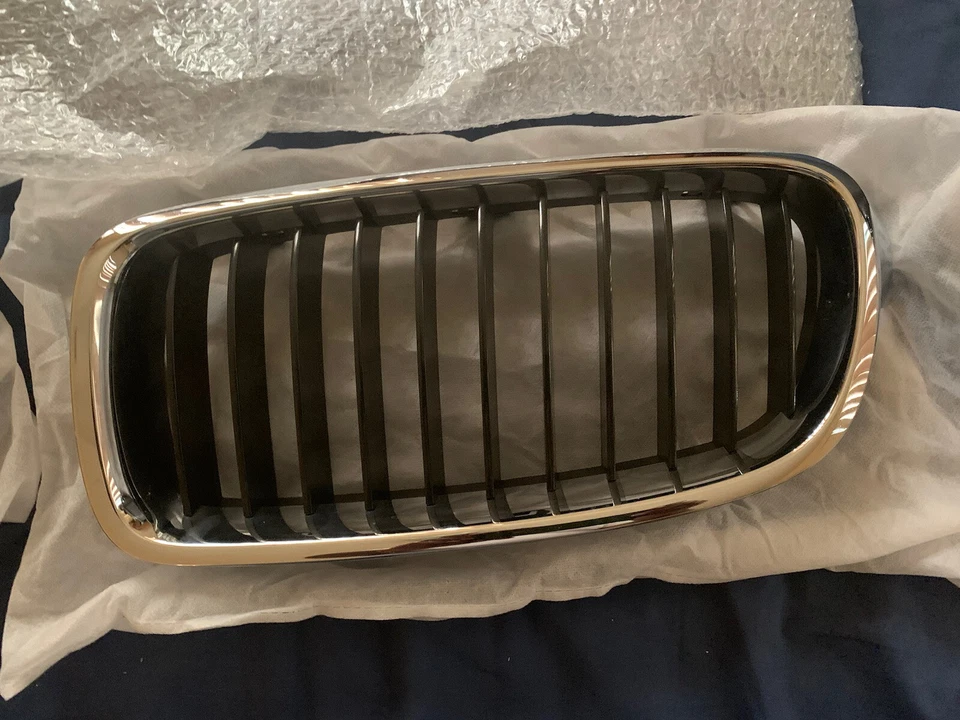 Front Bumper Radiator Grille Grill For BMW F30 F31 320i 328i 335i 340i 2012-2017 - Imagem 4 de 4