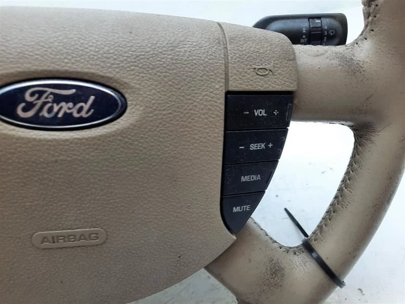 Ford Fivorezent 2005 columna de dirección bronceada con rueda y AB H7 Foto 3 de 4