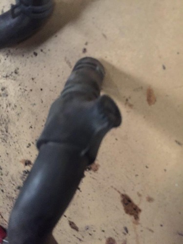 VW T4 TRANSPORTER 2.5 TDI 2002 PAIR OF HEATER PIPES 074121073AC 074122073P - Picture 6 of 8