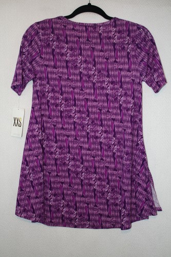 NWT LuLaRoe Disney Perfect T Shirt Sz XXS Villains Purple Cruella Print - Picture 4 of 4