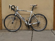 Bicicletta da corsa Trek Madone 5.5 2011