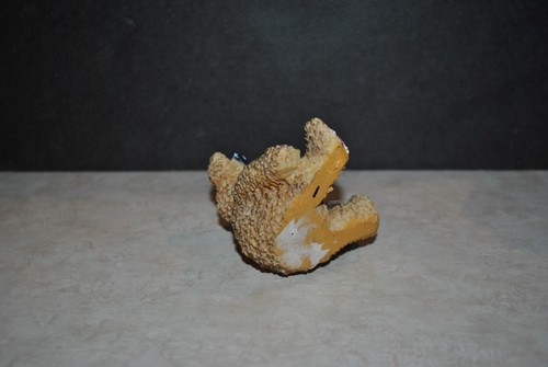 ORSO PATRIOTTICO con cuore statuina ragazza seduta 3"H centrotavola 4 luglio pietra resina - Foto 4 di 4