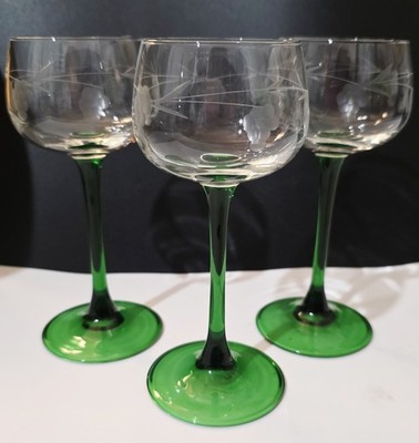 Set 3 Vintage Luminarc France Etched Emerald Green Stem Wine Glasses 6.5  Tall