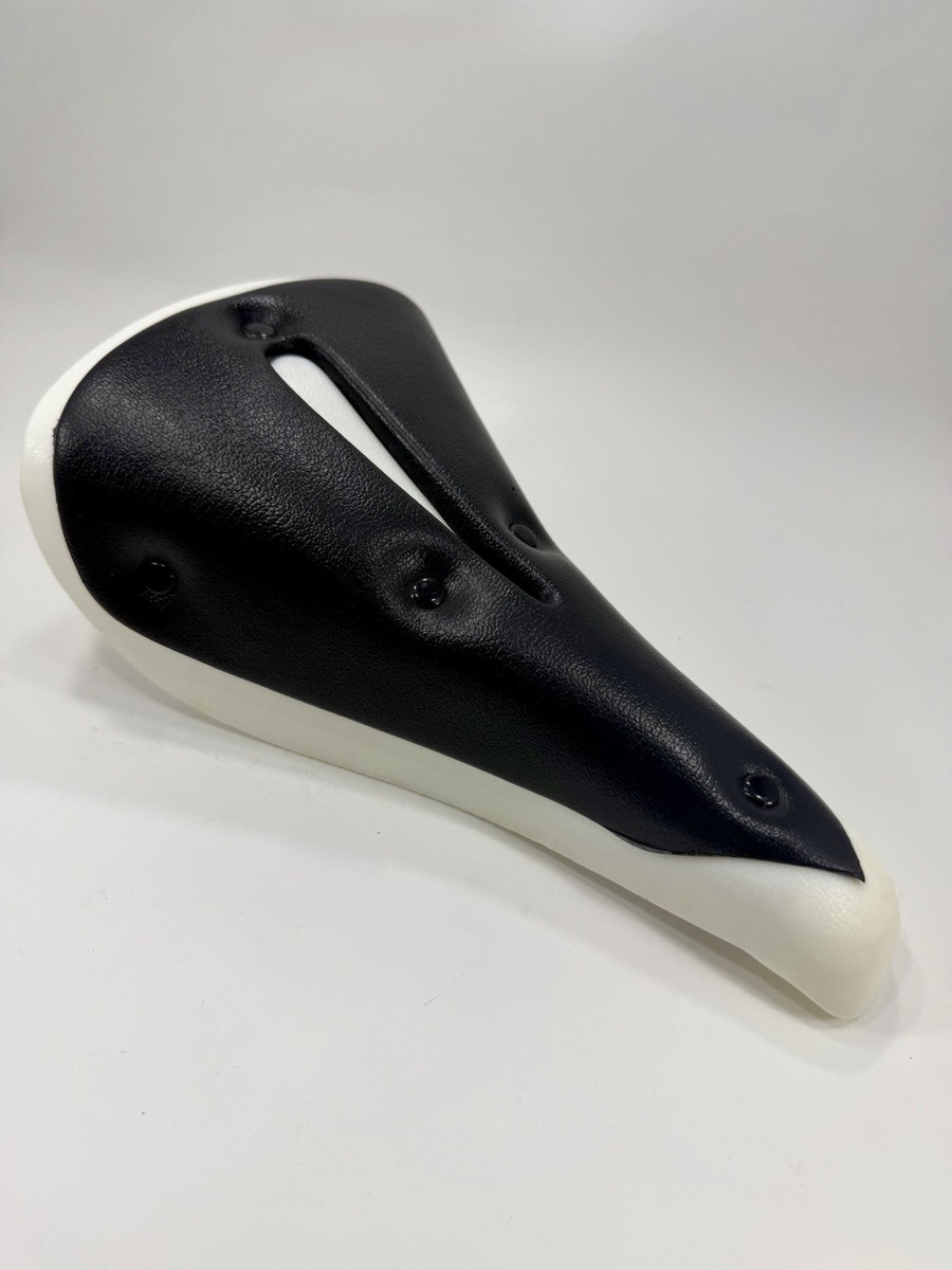 1989 Velo Trick Top Style Seat VL-158 White Black Padded Old